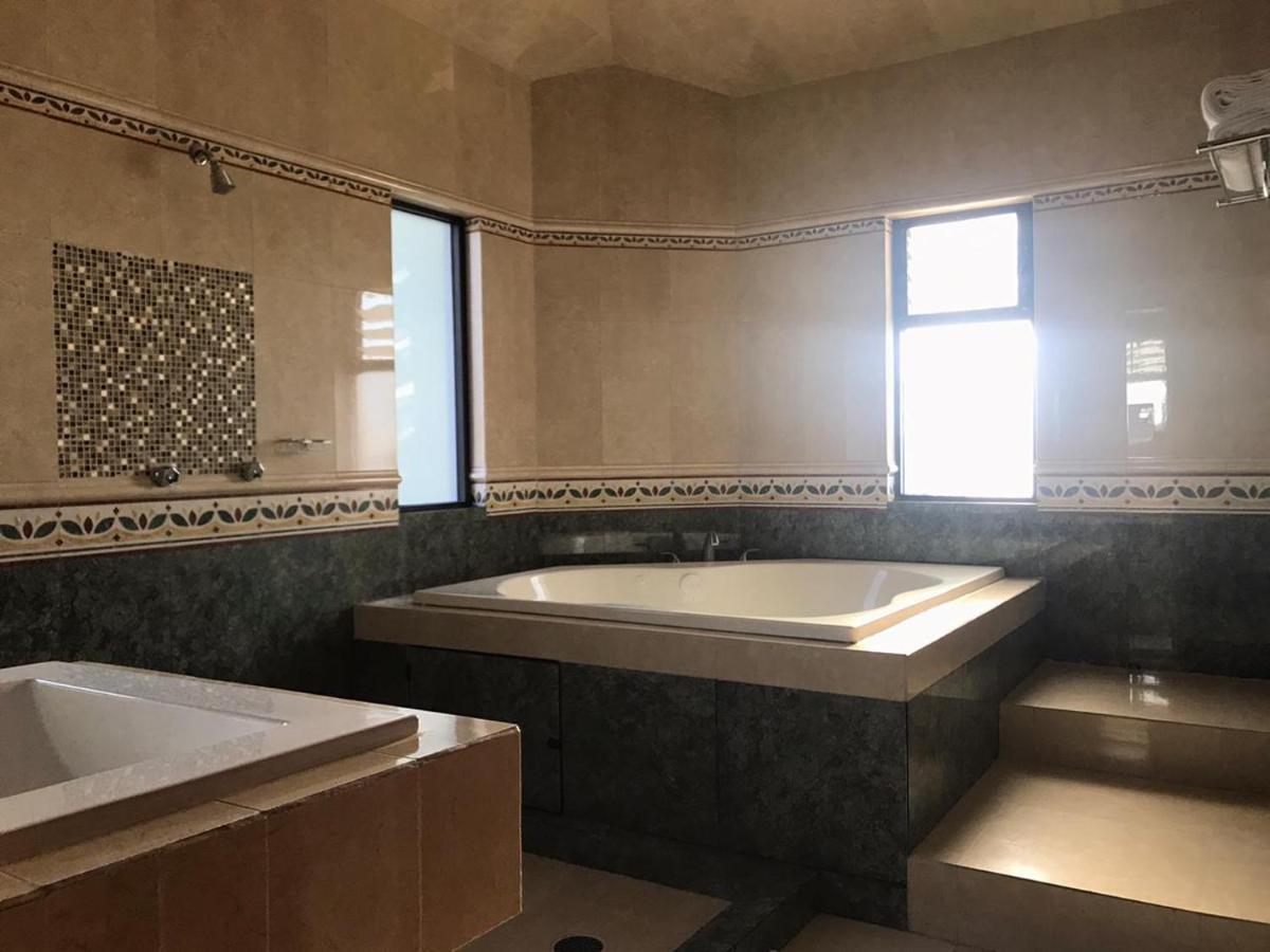 Hotel Candelero Yuriria Dış mekan fotoğraf