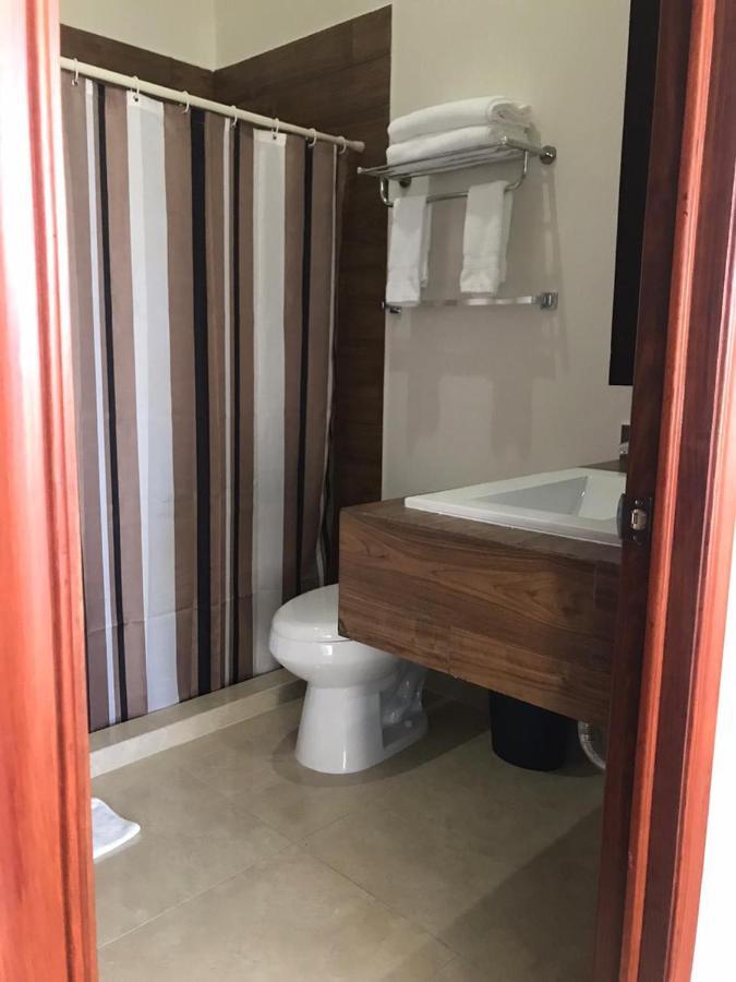 Hotel Candelero Yuriria Dış mekan fotoğraf
